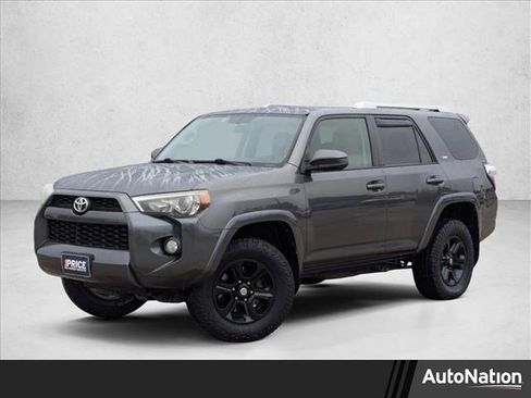 Used 2016 Toyota 4Runner SR5 image 1