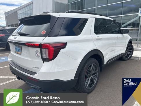 Used 2026 Ford Explorer ST-Line w/ ST-Line Street Pack image 5