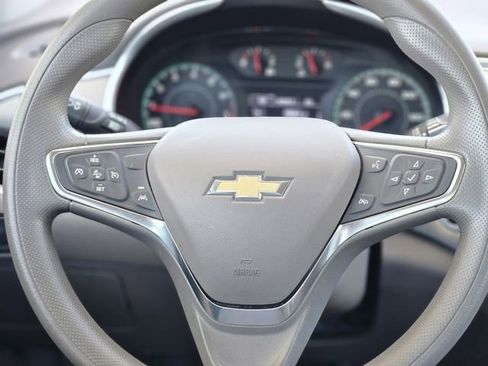 Used 2024 Chevrolet Malibu LT image 16