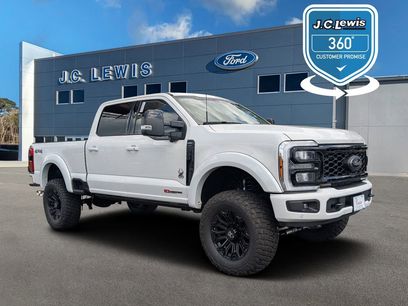 New 2025 Ford F250 Lariat w/ Lariat Ultimate Package