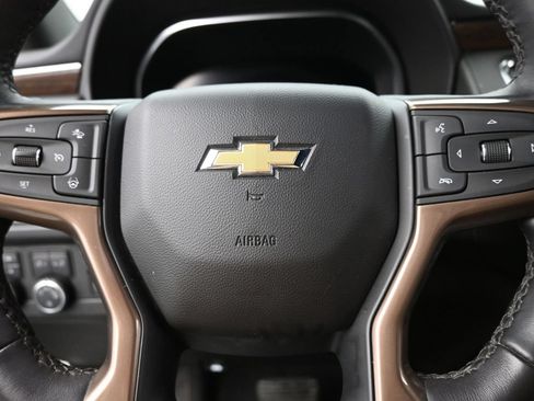 Used 2023 Chevrolet Tahoe High Country w/ Advanced Technology Package AWD/4WD image 22