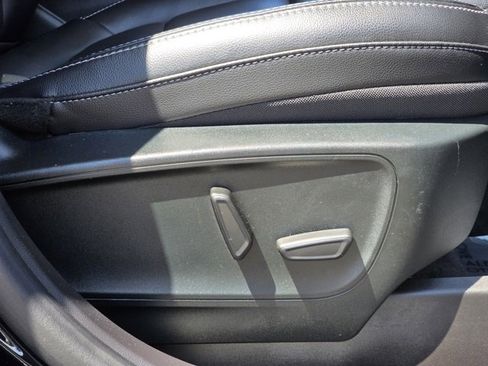 Used 2022 Ford Escape Titanium image 34