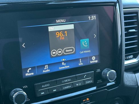 Used 2023 Nissan Frontier SV image 13