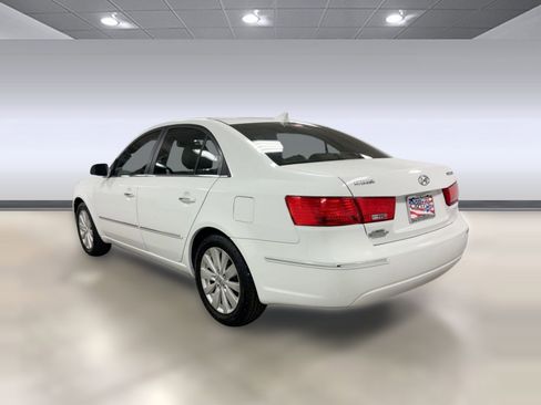 Used 2010 Hyundai Sonata Limited image 3