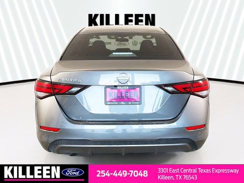 Used 2025 Nissan Sentra S image 7