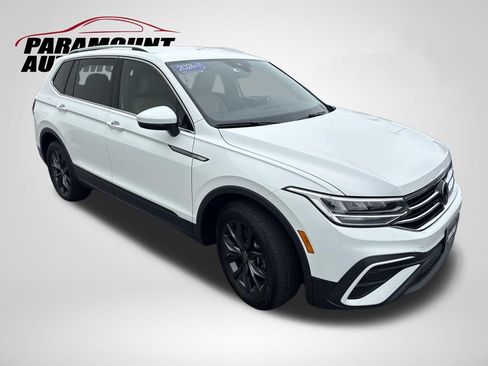 Certified 2024 Volkswagen Tiguan SE AWD/4WD image 3