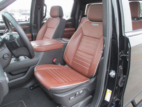 Used 2026 GMC Sierra 1500 Denali Ultimate image 23