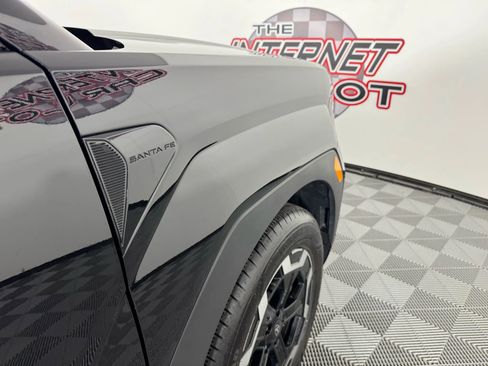 Used 2024 Hyundai Santa Fe SE image 32