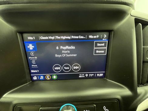 Used 2024 GMC Terrain SLE AWD/4WD image 25