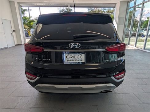Used 2020 Hyundai Santa Fe SE image 12