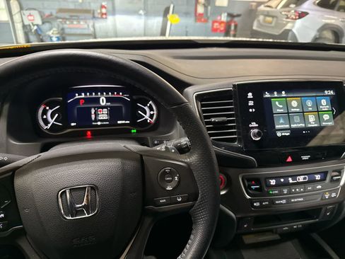 Used 2023 Honda Passport EX-L image 19