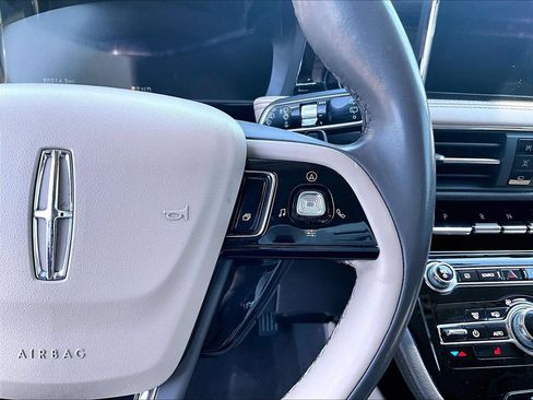 Used 2022 Lincoln Corsair Reserve AWD/4WD image 19