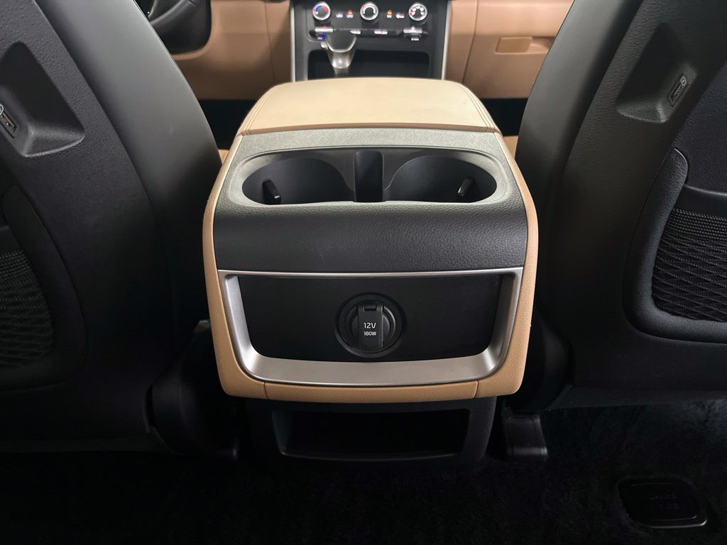 Used 2024 Kia Carnival LX FWD image 25