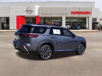 New 2026 Nissan Pathfinder Platinum w/ Cargo Package AWD/4WD video 3