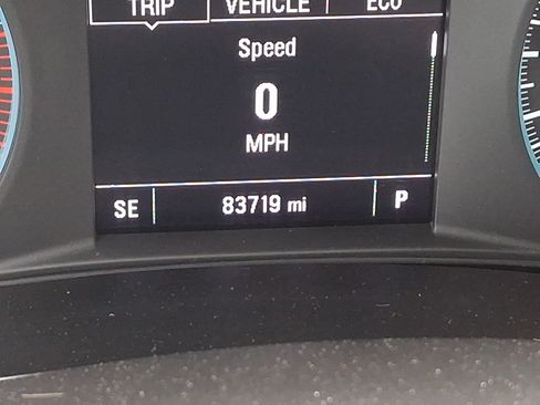 Used 2023 Chevrolet Malibu LT FWD image 19