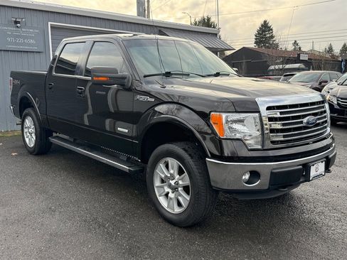 Used 2013 Ford F150 Lariat w/ Mid Equipment Group image 6