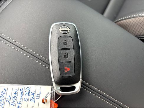 New 2026 Nissan Pathfinder SL image 33