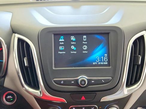 Used 2018 Chevrolet Equinox LT AWD/4WD image 24