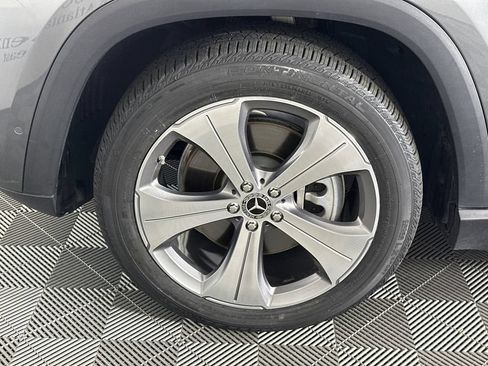Certified 2022 Mercedes-Benz GLS 450 4MATIC image 12