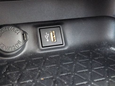 Certified 2024 Toyota RAV4 LE FWD image 21