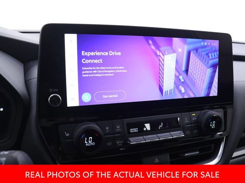 Used 2025 Toyota Grand Highlander FWD image 8