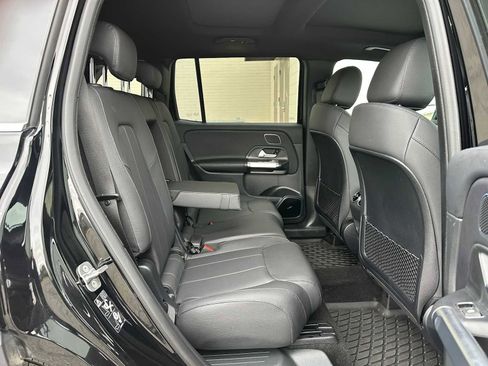 Used 2024 Mercedes-Benz GLB 250 GLB 250 image 16