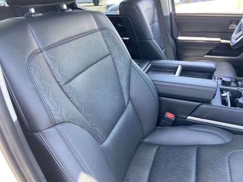 Used 2023 Toyota Tundra Limited AWD/4WD image 22
