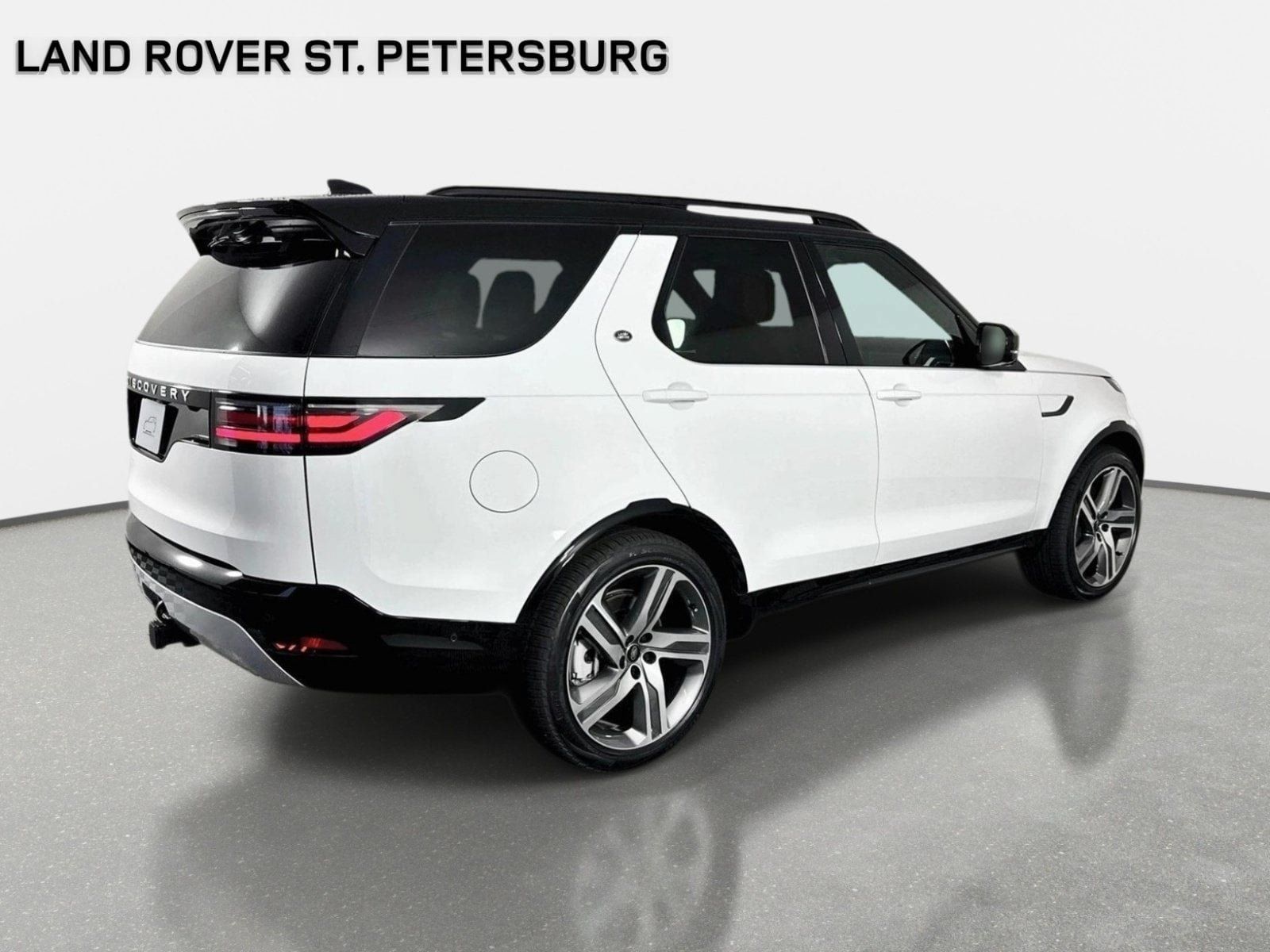 New 2026 Land Rover Discovery Limited Edition AWD/4WD image 5