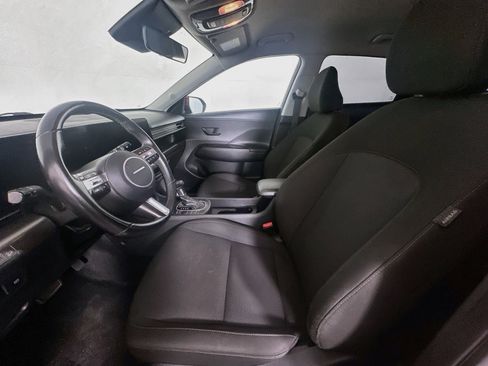 Used 2025 Hyundai Kona SEL FWD image 13