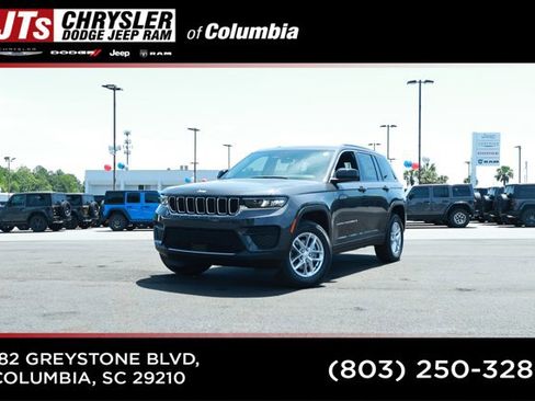 New 2026 Jeep Grand Cherokee Laredo X RWD image 1