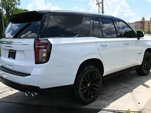 Used 2024 Chevrolet Tahoe High Country AWD/4WD image 5