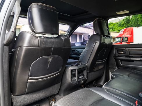 Used 2019 RAM 2500 Limited AWD/4WD image 35
