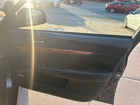 Used 2012 Subaru Outback 3.6R Limited w/ Popular Pkg 1B image 20