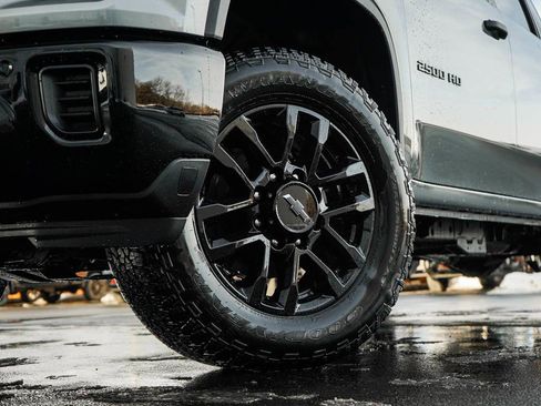 New 2026 Chevrolet Silverado 2500 Custom image 6