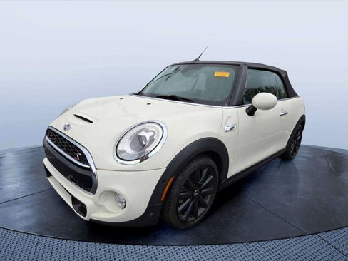 Used 2016 MINI Cooper S FWD image 3