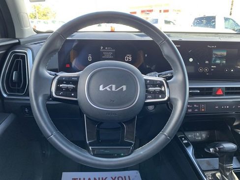 Used 2024 Kia Sorento X-Line EX image 17
