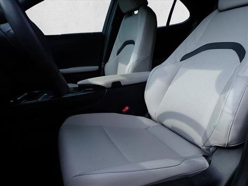 Used 2025 Lexus UX 300h AWD w/ Cold Area Package image 13