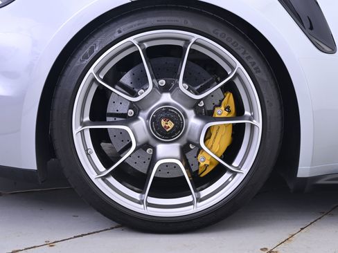 Used 2021 Porsche 911 Turbo image 13