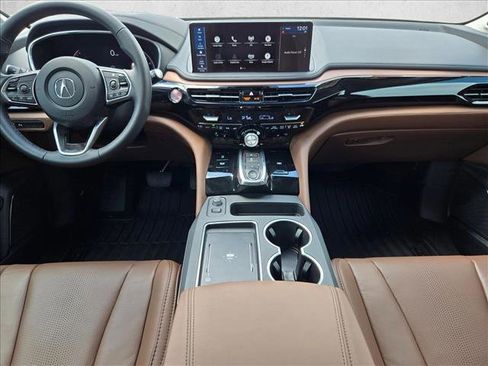Certified 2026 Acura MDX FWD w/ Technology Package image 17