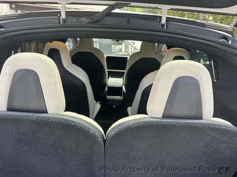 Used 2024 Tesla Model X AWD/4WD image 10