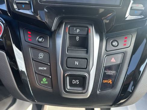 Used 2021 Honda Odyssey Touring image 18