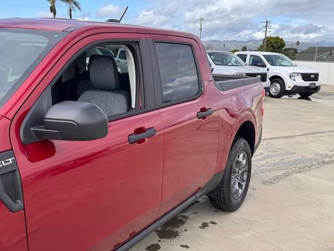 New 2026 Ford Maverick XLT image 9