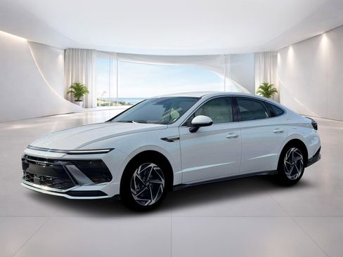 New 2026 Hyundai Sonata SEL image 2
