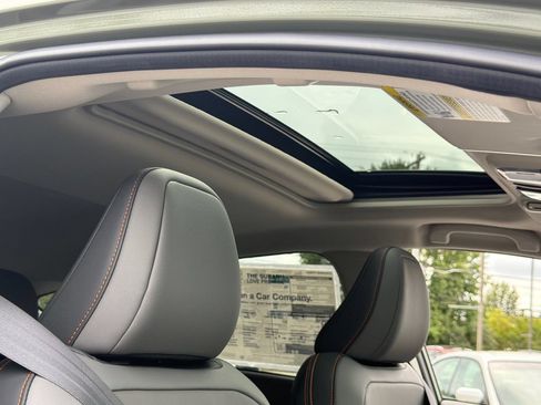 New 2026 Subaru Crosstrek 2.5i Limited AWD/4WD image 8