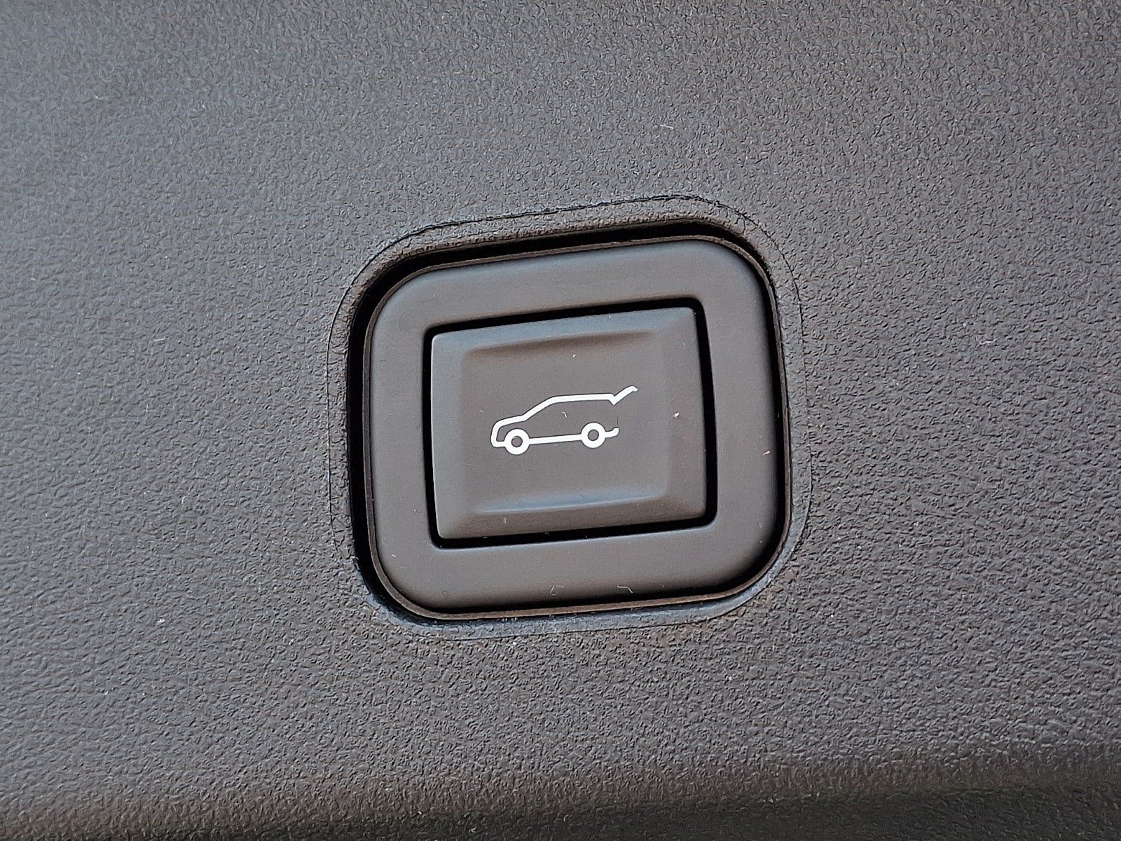 Certified 2024 Cadillac Lyriq Sport AWD/4WD image 25