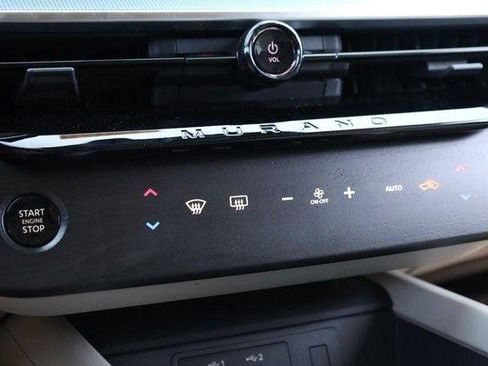 Certified 2025 Nissan Murano SL AWD/4WD image 17