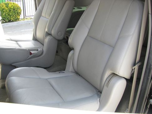 Used 2007 Chevrolet Suburban LTZ w/ LTZ Preferred Equipment Group image 14