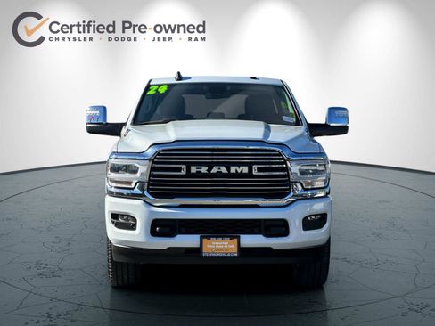 Certified 2024 RAM 2500 Laramie AWD/4WD image 9