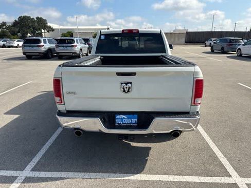 Used 2018 RAM 1500 Laramie RWD image 4