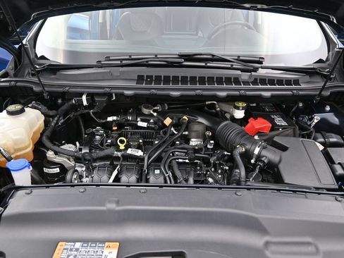 Used 2024 Ford Edge Titanium AWD/4WD image 16